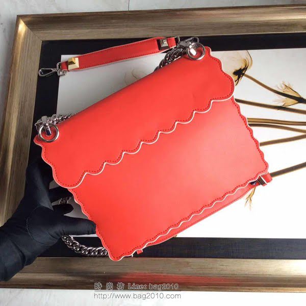 FENDI女包 經典走秀款 羅馬時尚雜誌封面主推 原版牛皮 芬迪鏈條斜挎包 2227#  fdz2037